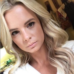 Meet your Posher, Ann